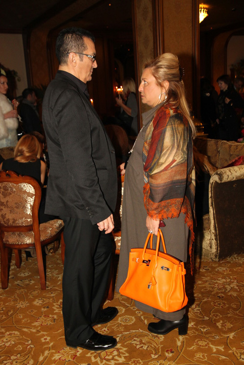 Жена буйнова биография. Буйнов с женой. Жена буйнова биография. Первая жена буйнова любовь. Жена буйнова биография.